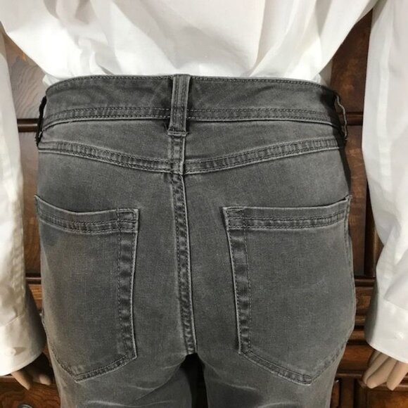 NWOT Lisa Rinna Gray Fringe Step Hem Top Seam Stretch Ankle Jean - Picture 8 of 10